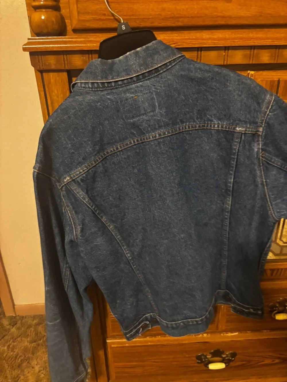 Vintage 90s Levi's Indigo Blue Men's Denim Trucker Jacket - Picture 8 of 8